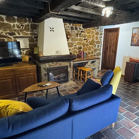 Casa De Aldea El Fusu * Taranes