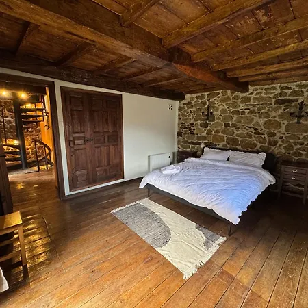 Casa De Aldea El Fusu *