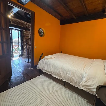 Alpehytte Casa De Aldea El Fusu *